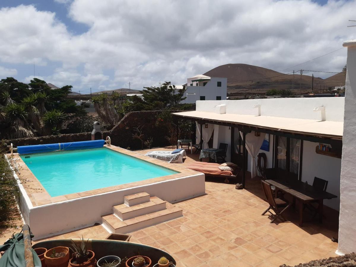 Tipica Lanzarote House Only Adults Bed & Breakfast Tias Luaran gambar