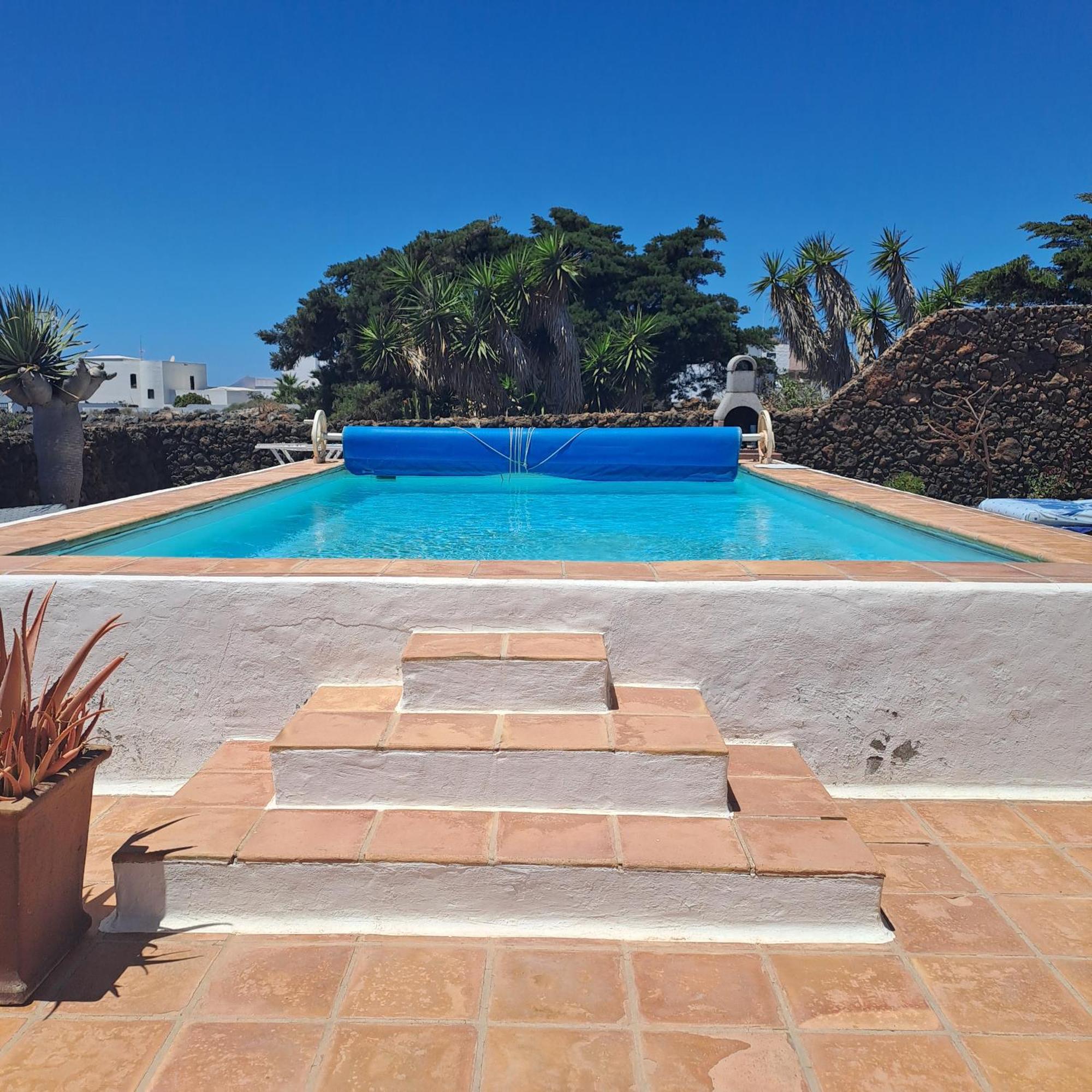 Tipica Lanzarote House Only Adults Bed & Breakfast Tias Luaran gambar