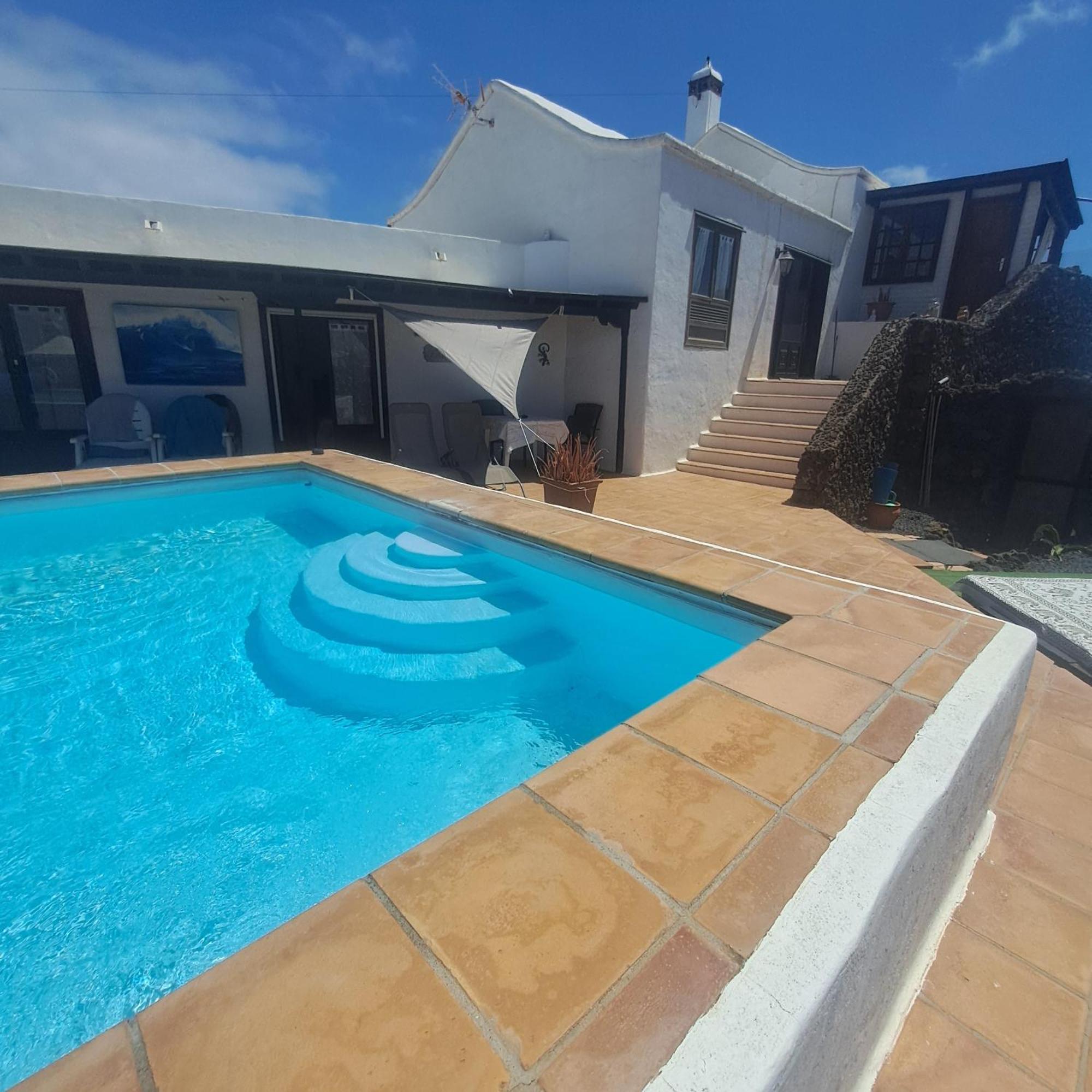 Tipica Lanzarote House Only Adults Bed & Breakfast Tias Luaran gambar